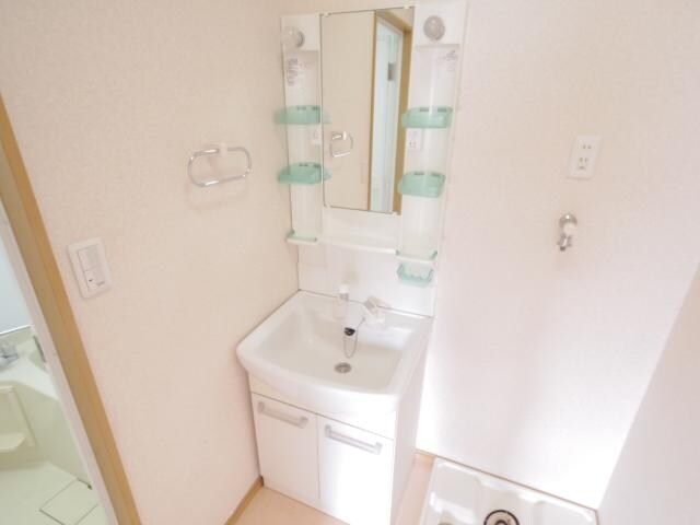  東海道本線/安倍川駅 徒歩9分 2階 築17年