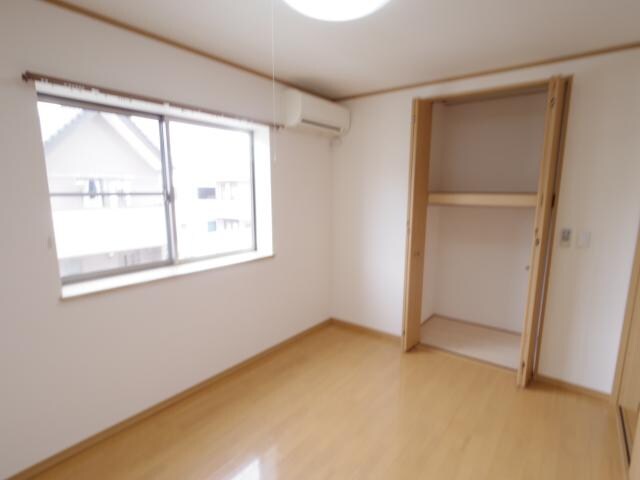  東海道本線/安倍川駅 徒歩9分 2階 築17年