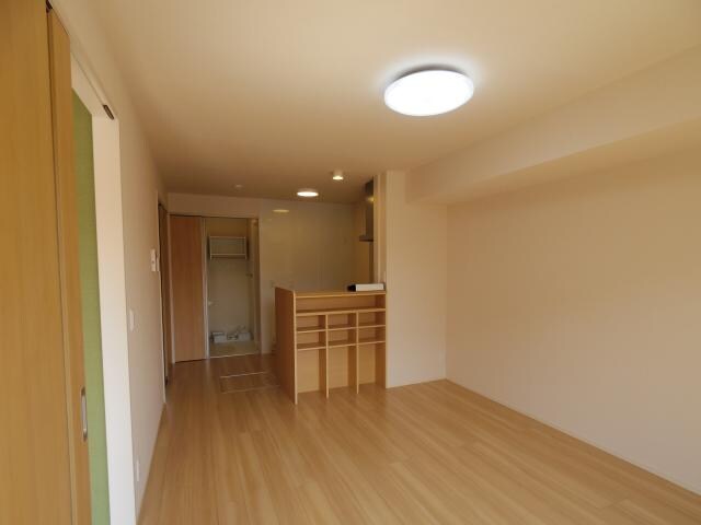  東海道本線/静岡駅 バス28分東高前下車:停歩5分 1階 築9年