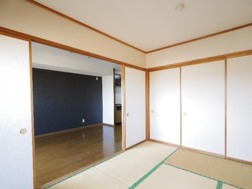  東海道本線/静岡駅 バス15分城北高校下車:停歩1分 3階 築30年