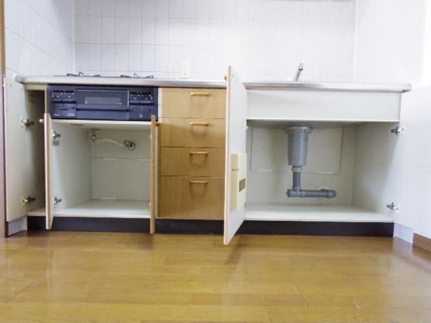  東海道本線/静岡駅 バス15分城北高校下車:停歩1分 3階 築30年