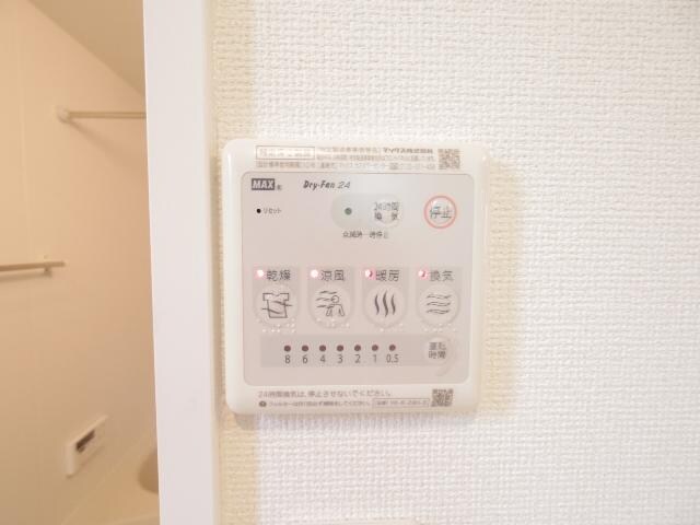  東海道本線/安倍川駅 徒歩20分 1階 築8年