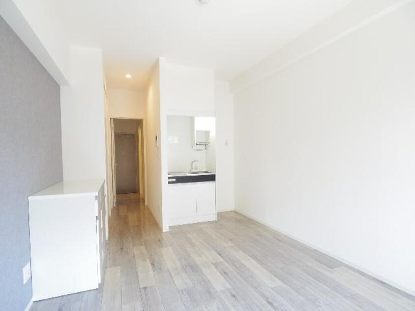  東海道本線/静岡駅 徒歩10分 2階 築8年