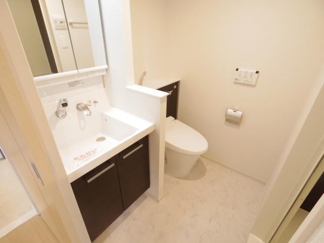  東海道本線/静岡駅 徒歩13分 1階 築9年