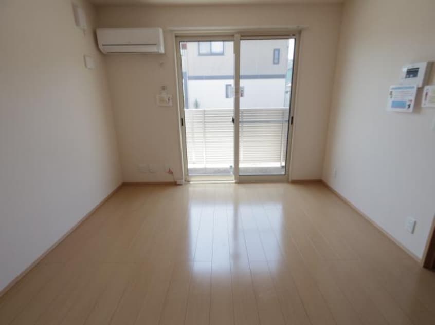  静岡鉄道静岡清水線/新静岡駅 バス17分柳新田北下車:停歩1分 1-2階 築12年