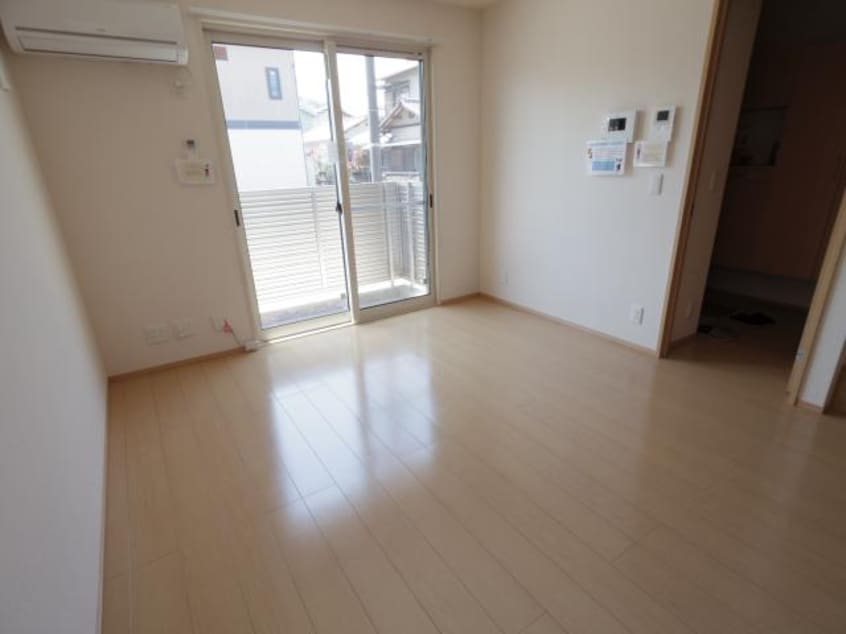  静岡鉄道静岡清水線/新静岡駅 バス17分柳新田北下車:停歩1分 1-2階 築12年