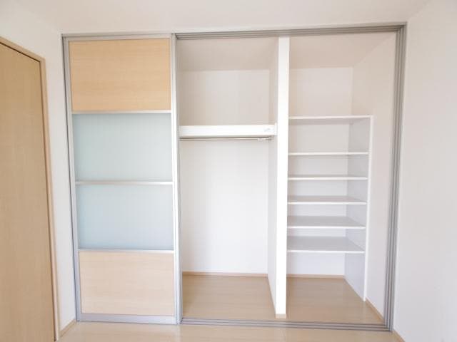  静岡鉄道静岡清水線/新静岡駅 バス17分柳新田北下車:停歩1分 1-2階 築12年