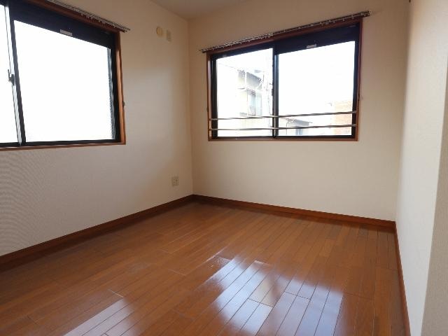  東海道本線/静岡駅 バス16分安西5丁目下車:停歩3分 2階 築24年