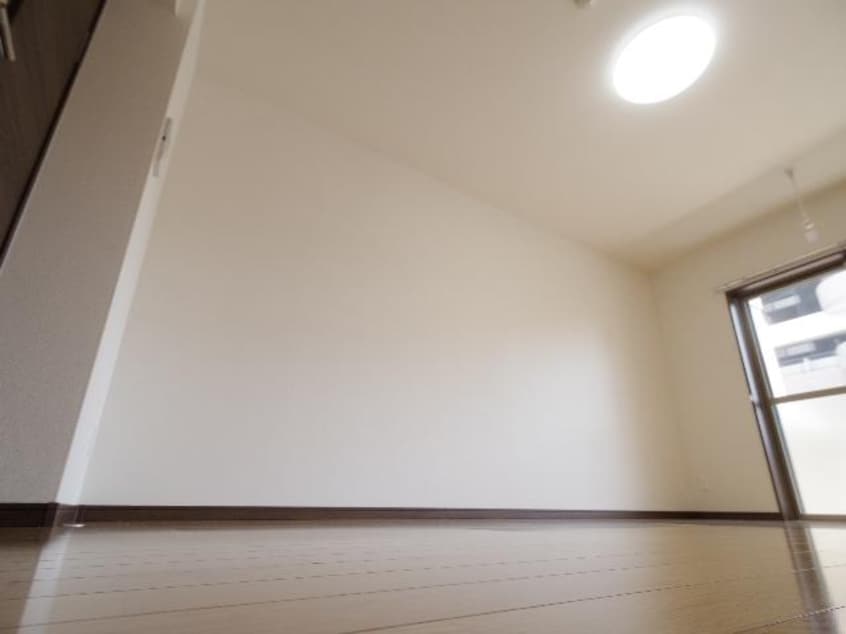  東海道本線/静岡駅 徒歩15分 3階 築8年