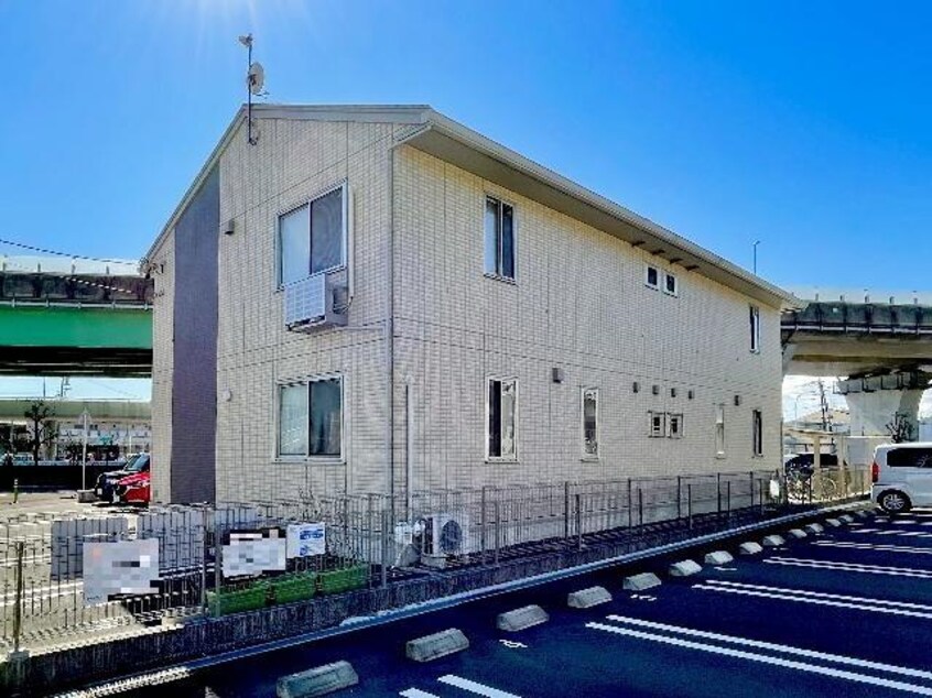  東海道本線/静岡駅 バス26分南沼上団地入口下車:停歩3分 2階 築8年