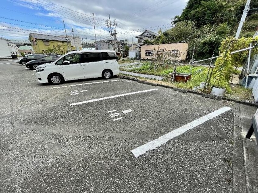  東海道本線/静岡駅 バス23分池ヶ谷下車:停歩3分 1階 築32年