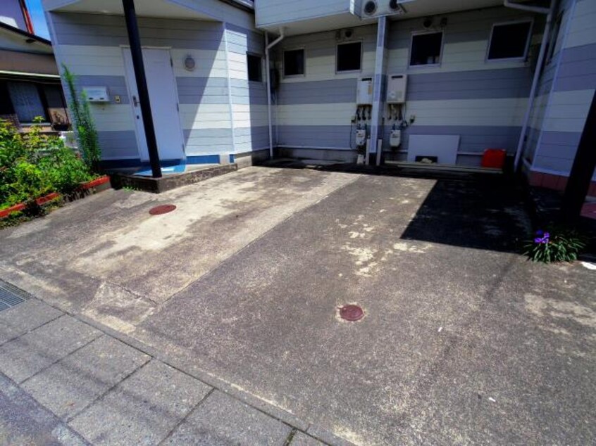  東海道本線/静岡駅 バス26分御新田上下車:停歩7分 1-2階 築37年