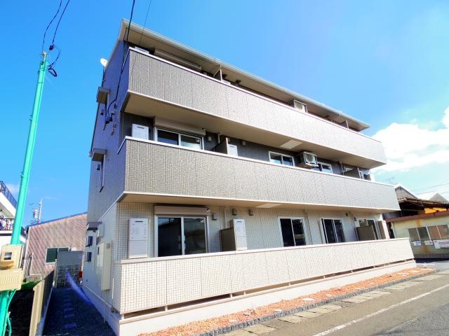  東海道本線/安倍川駅 徒歩21分 2階 築8年