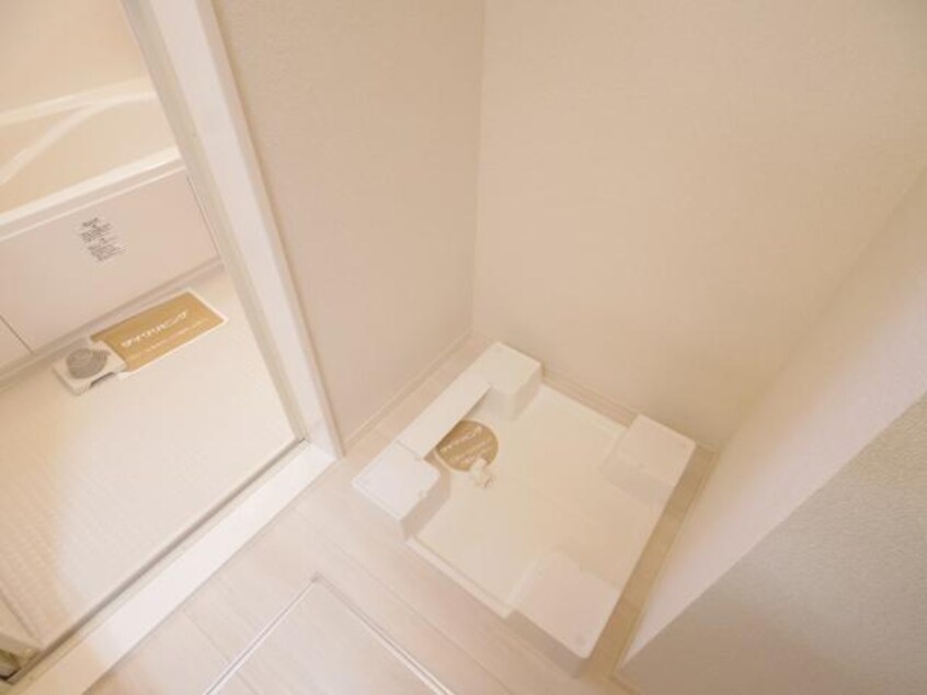  東海道本線/安倍川駅 徒歩21分 2階 築8年