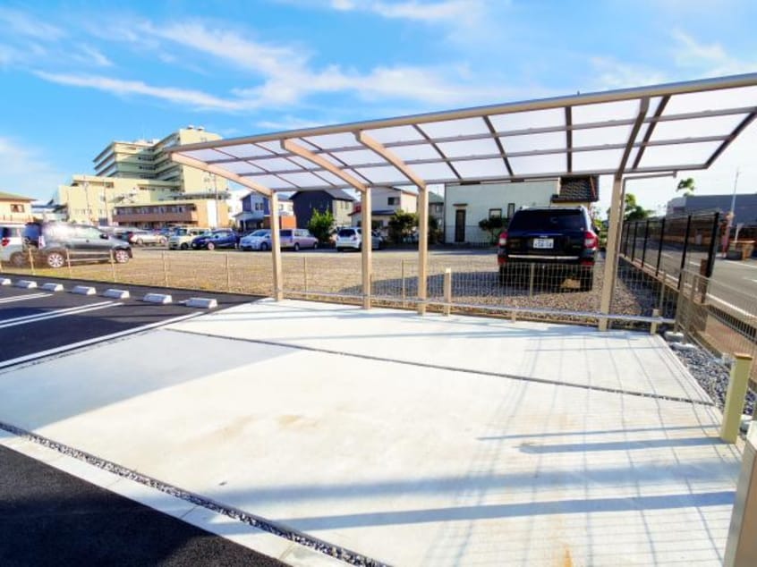  東海道本線/静岡駅 バス27分下川原五丁目下車:停歩5分 1階 築8年