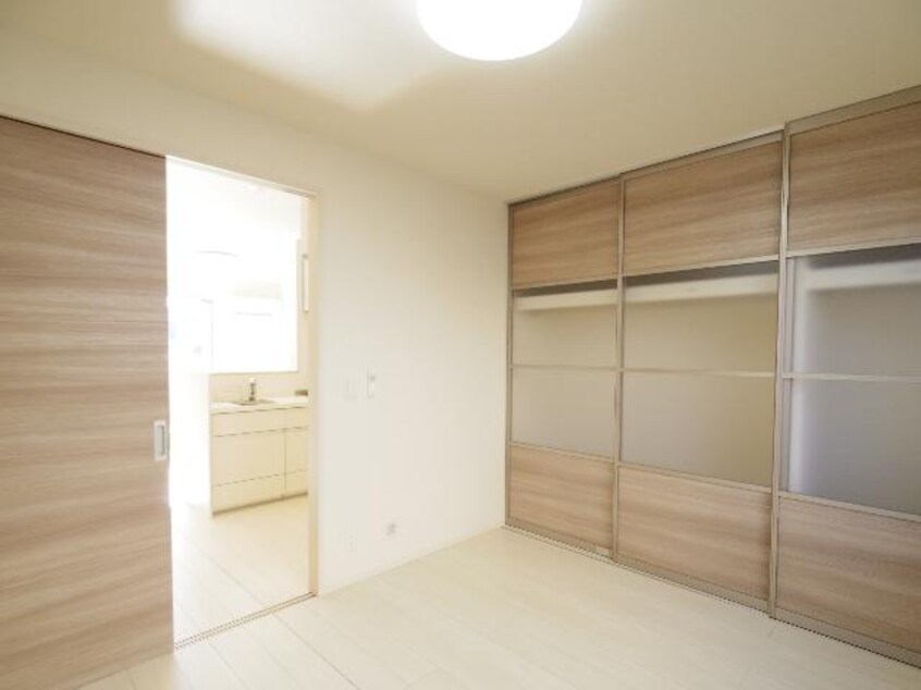  東海道本線/静岡駅 バス27分下川原五丁目下車:停歩5分 1階 築8年