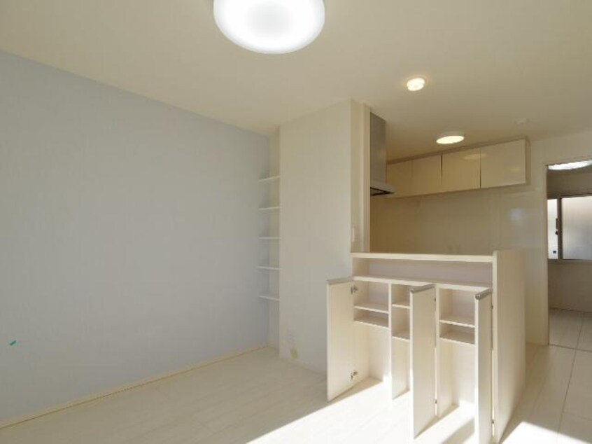  東海道本線/静岡駅 バス27分下川原五丁目下車:停歩5分 1階 築8年