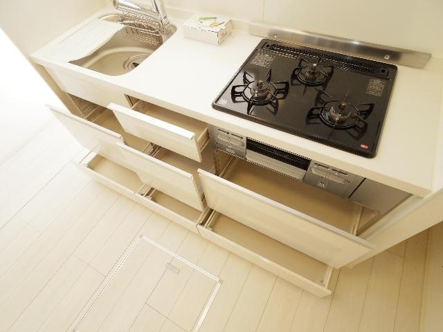  東海道本線/静岡駅 バス27分下川原五丁目下車:停歩5分 1階 築8年