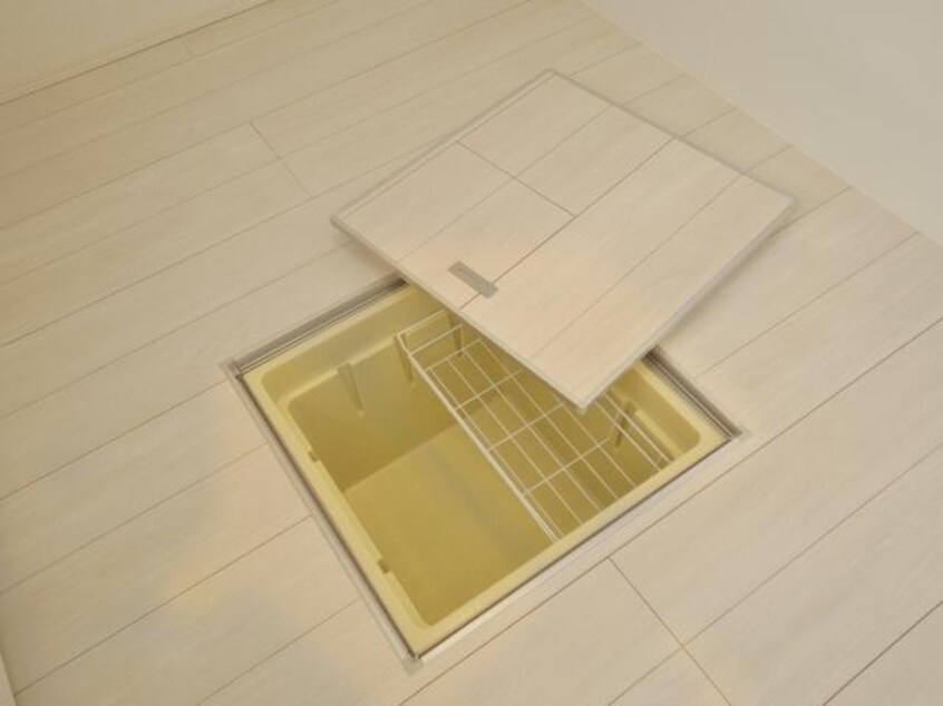  東海道本線/静岡駅 バス27分下川原五丁目下車:停歩5分 1階 築8年