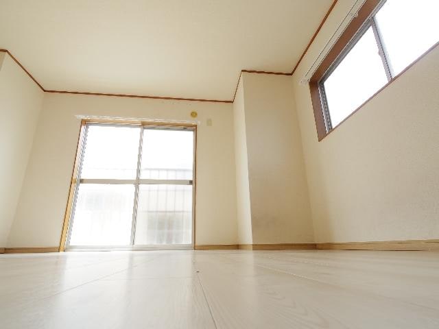  東海道本線/静岡駅 徒歩27分 2階 築51年