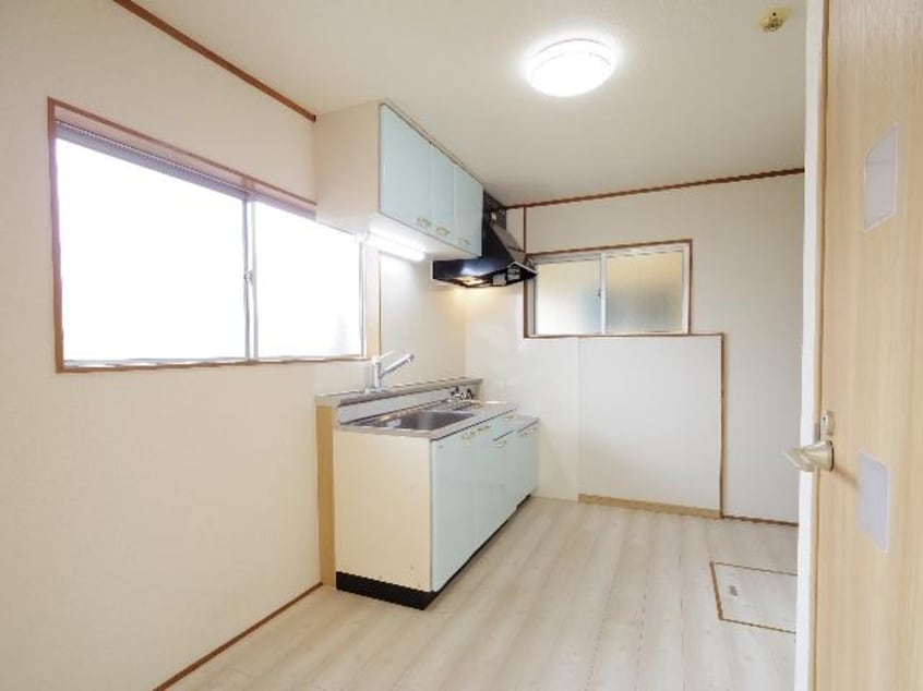  東海道本線/静岡駅 徒歩27分 2階 築51年