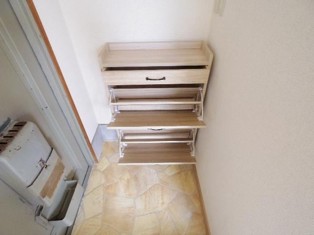  東海道本線/静岡駅 徒歩27分 2階 築51年