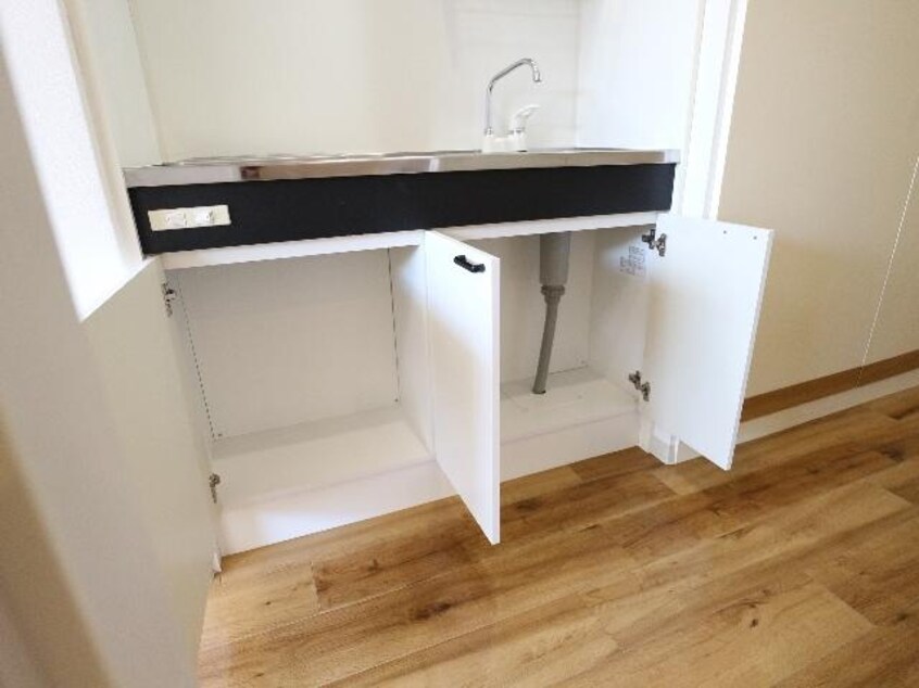  東海道本線/静岡駅 徒歩17分 3階 築38年