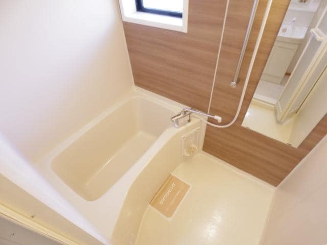  東海道本線/静岡駅 バス24分川合下車:停歩8分 1階 築22年