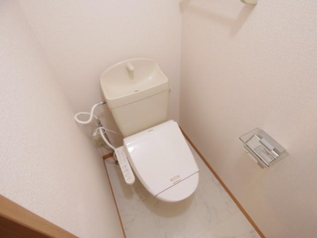  東海道本線/静岡駅 バス24分川合下車:停歩8分 1階 築22年