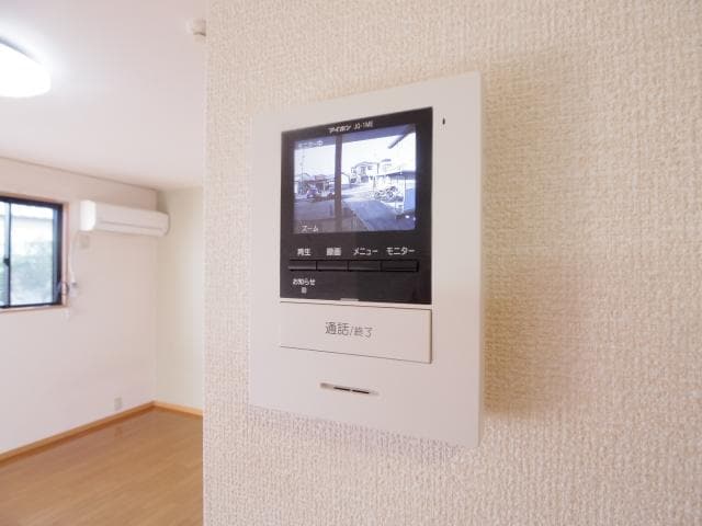  東海道本線/静岡駅 バス24分川合下車:停歩8分 1階 築22年