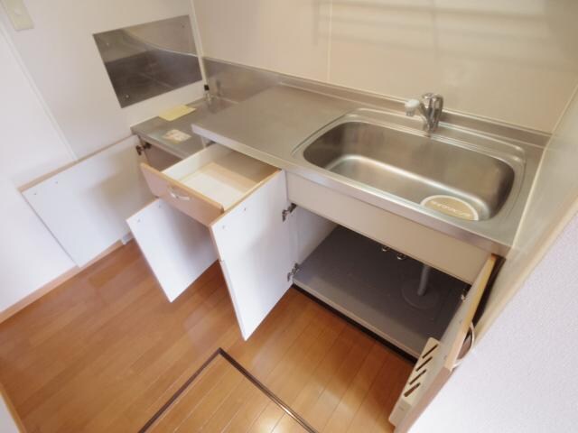  東海道本線/静岡駅 バス24分川合下車:停歩8分 1階 築22年