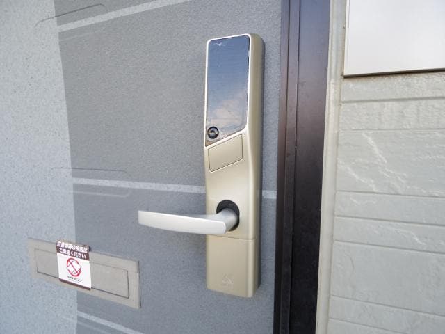  東海道本線/静岡駅 バス24分川合下車:停歩8分 1階 築22年