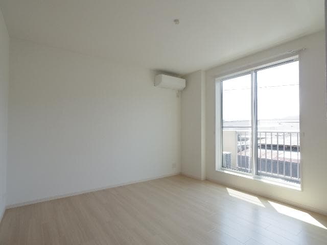  東海道本線/安倍川駅 徒歩29分 2階 築7年