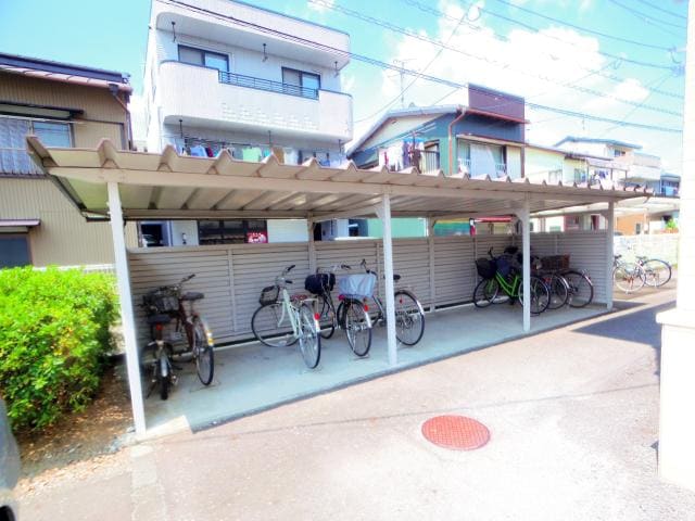  東海道本線/静岡駅 バス20分記念碑前下車:停歩3分 3階 築37年