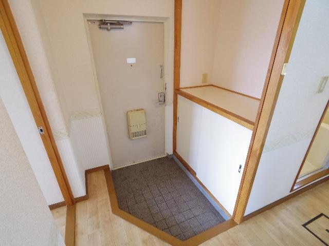  東海道本線/静岡駅 バス20分記念碑前下車:停歩3分 3階 築37年