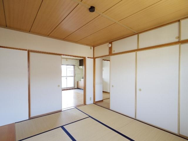  東海道本線/静岡駅 バス20分記念碑前下車:停歩3分 3階 築37年