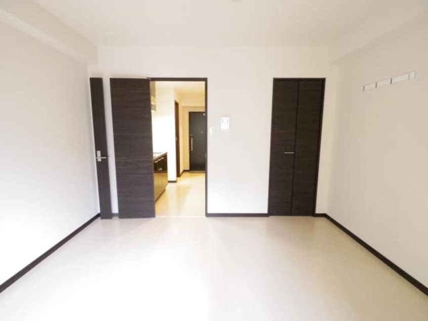  東海道本線/静岡駅 徒歩7分 3階 築6年