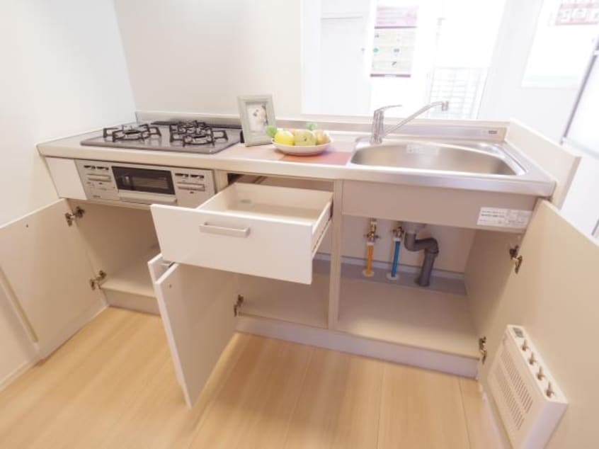  東海道本線/静岡駅 バス21分沓谷東・アプリイ沓谷前下車:停歩3分 2階 築7年