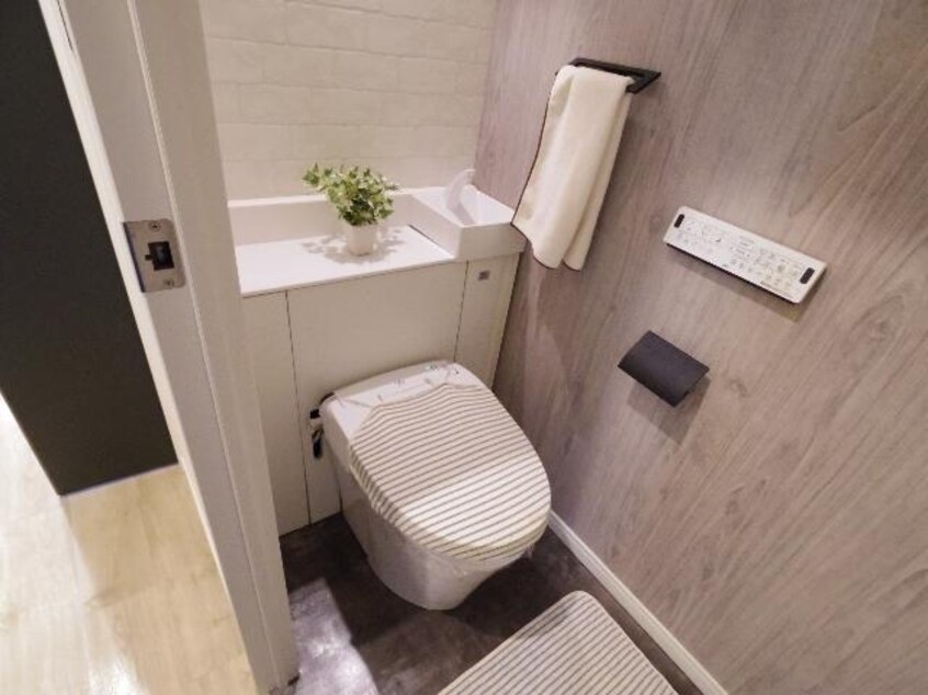  東海道本線/静岡駅 徒歩15分 5階 築7年