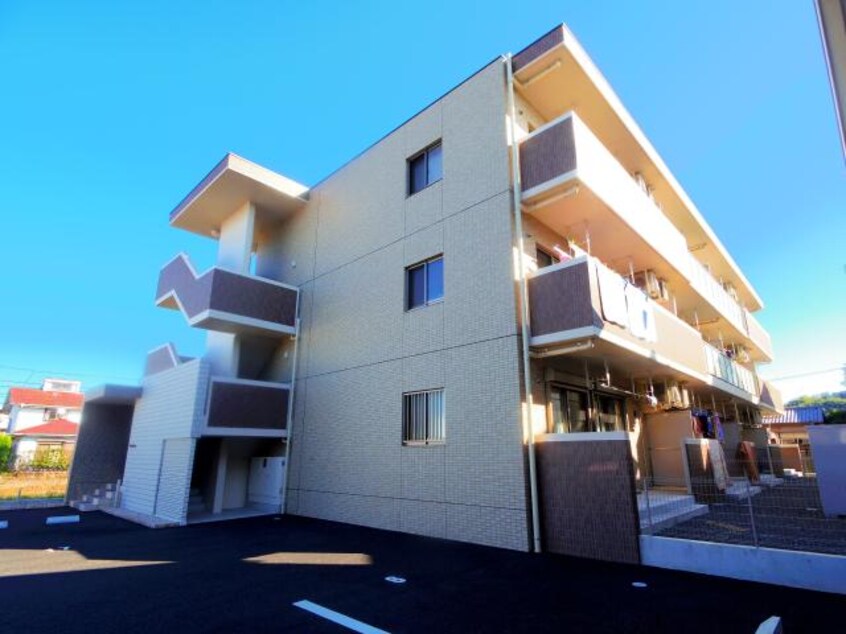  東海道本線/静岡駅 バス18分竜南1丁目下車:停歩9分 1階 築6年