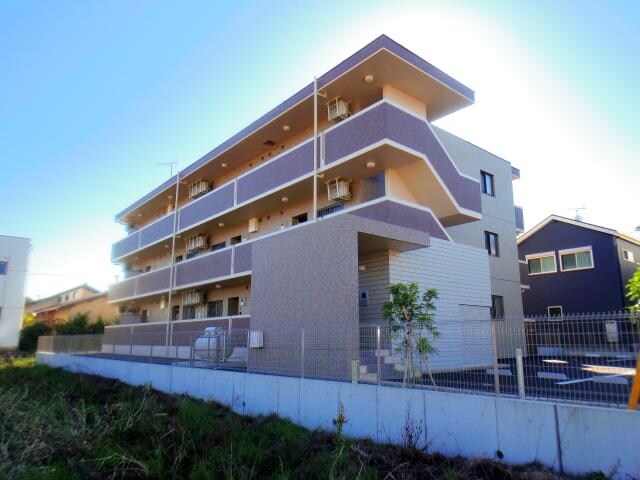  東海道本線/静岡駅 バス18分竜南1丁目下車:停歩9分 1階 築6年