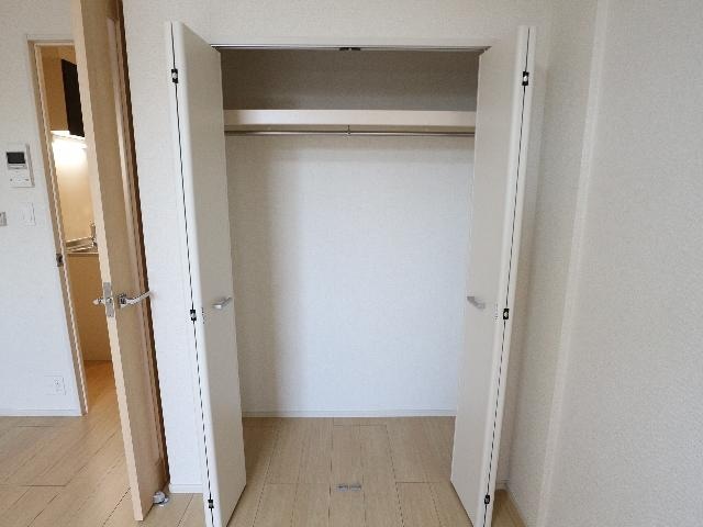  東海道本線/東静岡駅 徒歩10分 1階 築6年