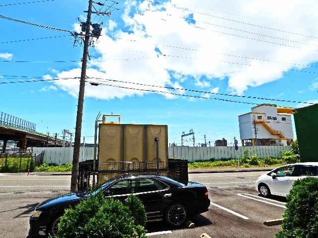  東海道本線/東静岡駅 徒歩10分 1階 築6年