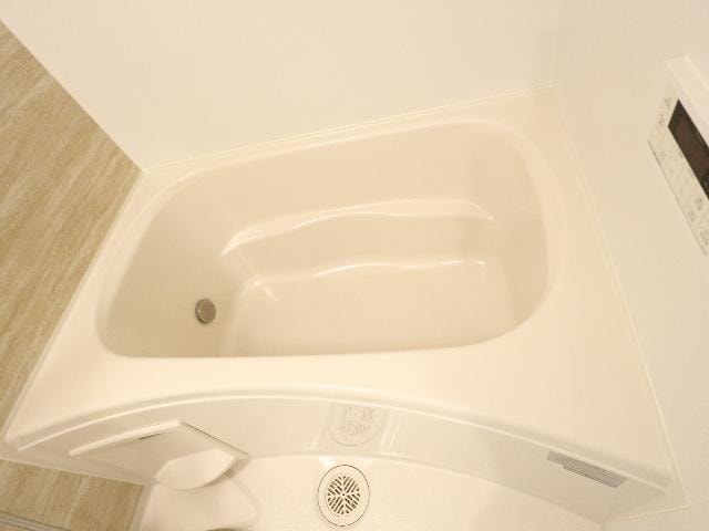  東海道本線/東静岡駅 徒歩10分 1階 築6年