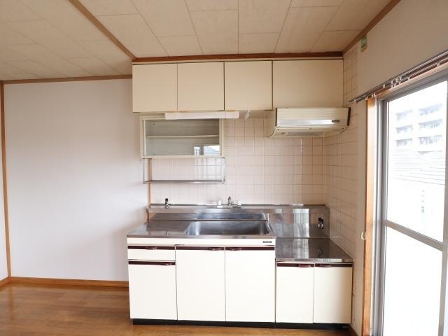  東海道本線/静岡駅 バス21分中電社宅前下車:停歩7分 3階 築36年