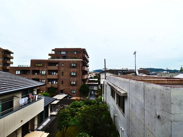  東海道本線/静岡駅 バス21分中電社宅前下車:停歩7分 3階 築36年