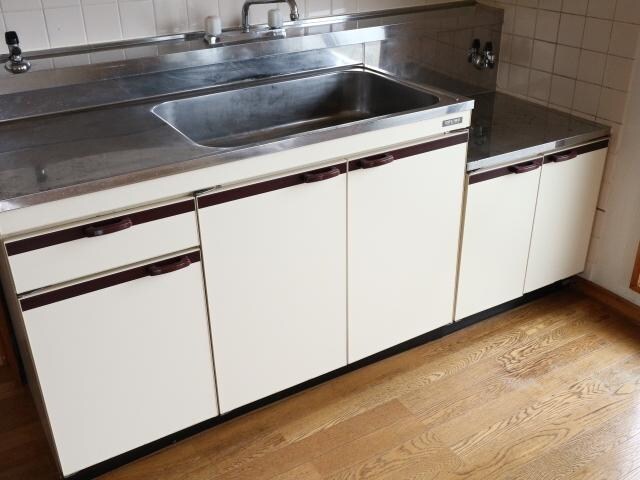  東海道本線/静岡駅 バス21分中電社宅前下車:停歩7分 3階 築36年