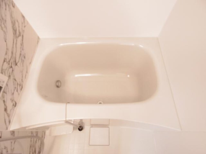  東海道本線/静岡駅 バス14分巴町下車:停歩2分 2階 築5年