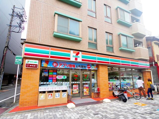 セブンイレブン静岡鷹匠２丁目店(コンビニ)まで374m 東海道本線/静岡駅 徒歩9分 2階 築2年