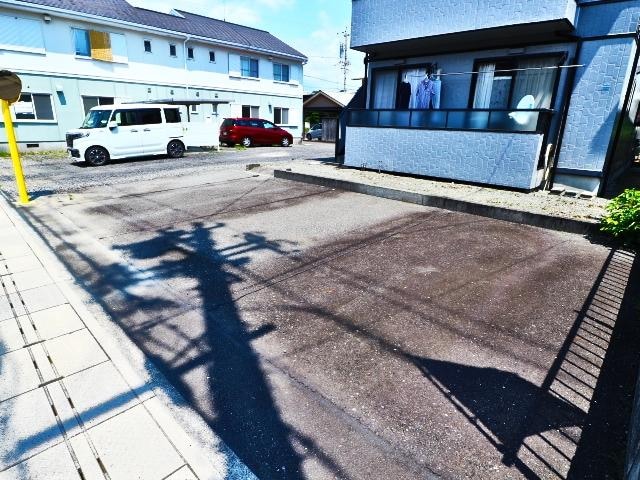  東海道本線/静岡駅 バス20分岩成不動下車:停歩2分 1階 築34年